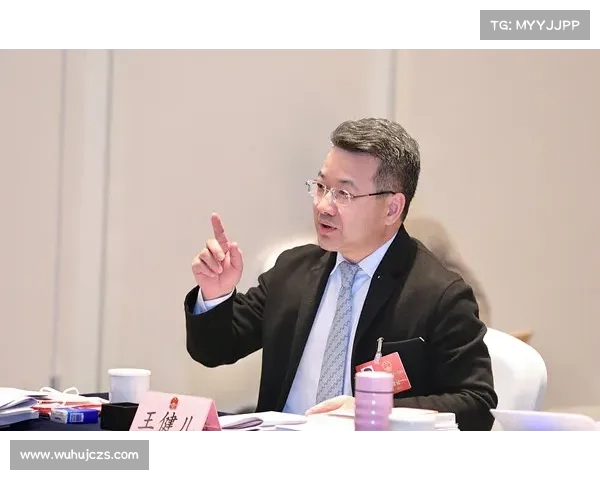 王健透露郇斯枫将回国,加入U青队集训,备战未来赛事 王健透露郇斯枫将回国,加入U青队集训,备战未来赛事