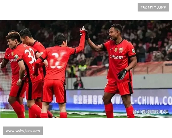 中超焦点战:重庆当代力争主场胜利 中超焦点战:重庆当代力争主场胜利